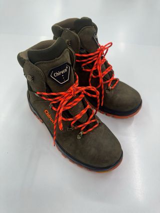 Botas Chiruca Gore-Tex Talla 40 en ante cuero. 