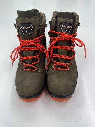 Botas Chiruca Gore-Tex Talla 40 en ante cuero. 