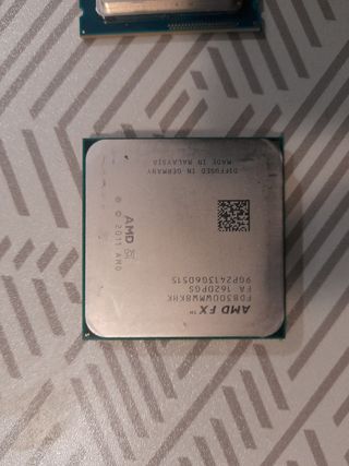 Lote  Procesadores AMD Intel
i5 9 generación 
AMD