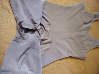Faja reductora beige con cremallera