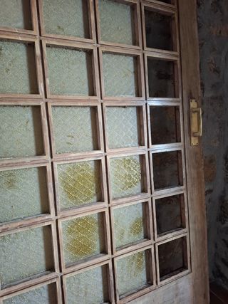 Puerta corredera de madera Robinia 