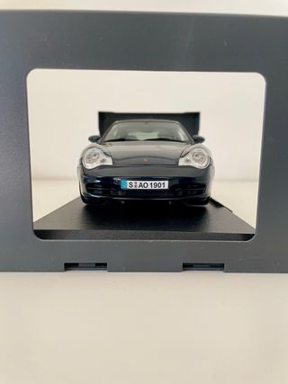 Porsche 911 Targa Maisto 1:18.
