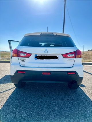 Mitsubishi ASX 2011