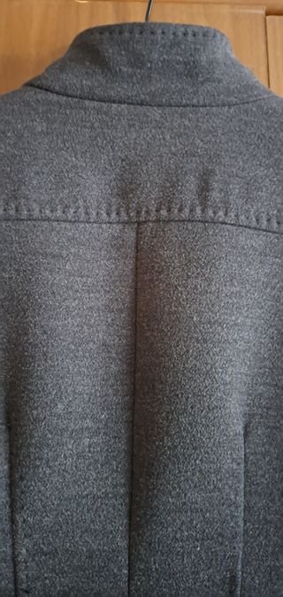 Abrigo elegante mujer gris