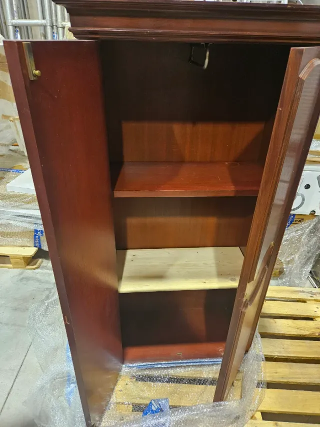 Mueble auxiliar práctico