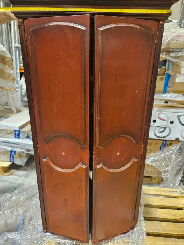 Mueble auxiliar práctico