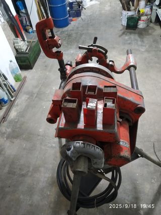 Máquina Roscadora de Tubería