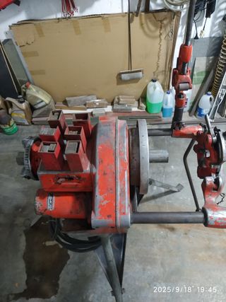 Máquina Roscadora de Tubería