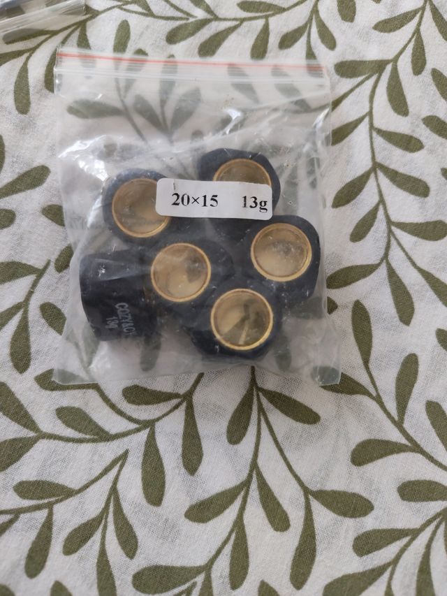 Pastillas, rodillos y muelles embrague scooter