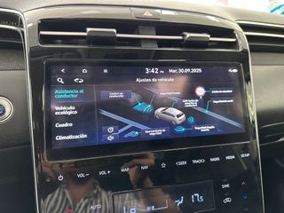 HYUNDAI TUCSON 1.6 TGDI PHEV 265CV TECNO SKY AUTO.