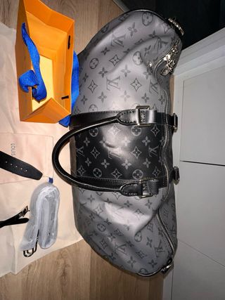 Maleta Louis Vuitton Keepall Negra/Gris
