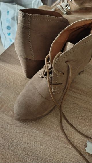 Botas Beige Cuña