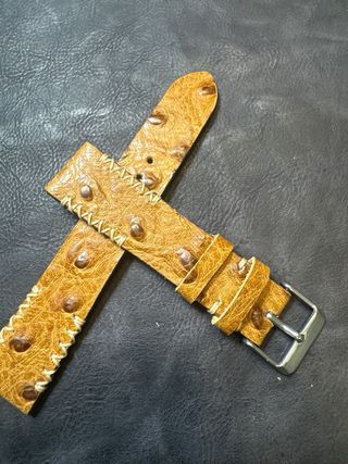 Correa de reloj artesanal de piel