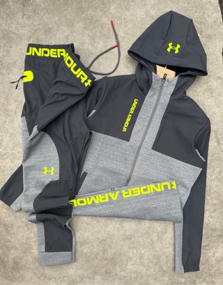 Chándal Under Armour Gris
