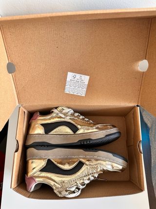 Bimba y Lola Sneakers Doradas Talla 36