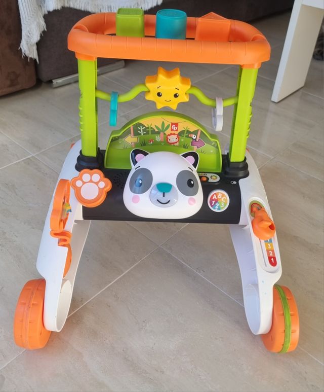 Andador infantil con música y juegos