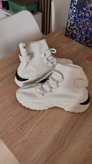 Zapatillas blancas