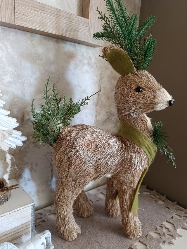 Veado decorativo natural