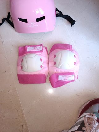Kit Casco, Muñequeras y Rodilleras Infantil
Talla 