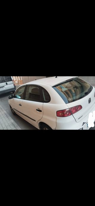 SEAT Ibiza 2005