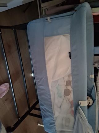 Cuna de viaje azul