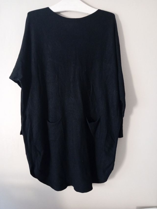 Jersey negro con bolsillos talla única