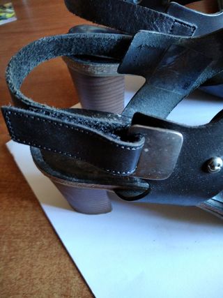 Sandalias Ixoo. Talla 38 negras