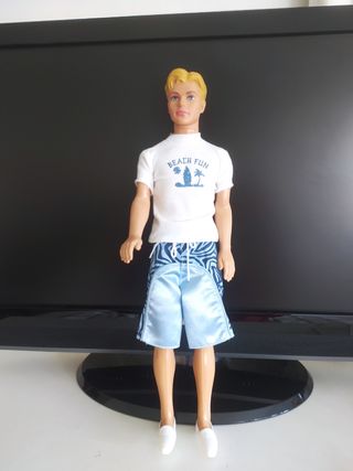 Muñeco Ken playero