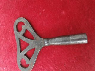 Llave antigua para reloj de pared/suelo