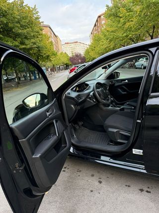 Peugeot 308 SW Access 1.6 BlueHDI
