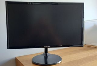 Monitor Samsung FullHD 22"