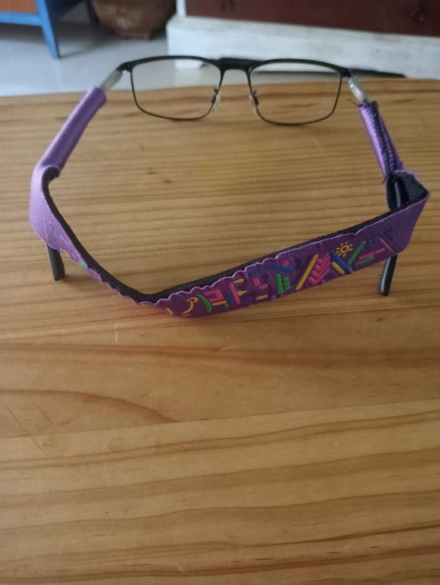 Correa para gafas multicolor con diseño