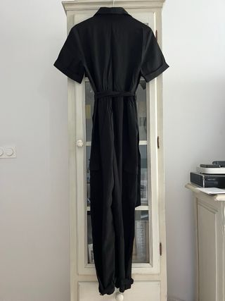 Mono negro bolsillos cargo