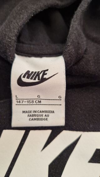 Felpa Nike nera con cappuccio