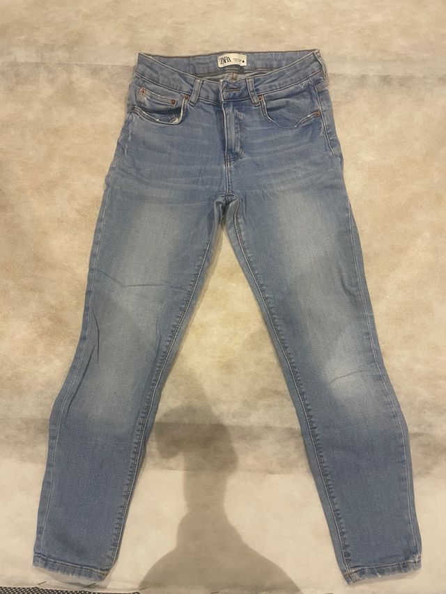 Pantalón vaquero claro Zara