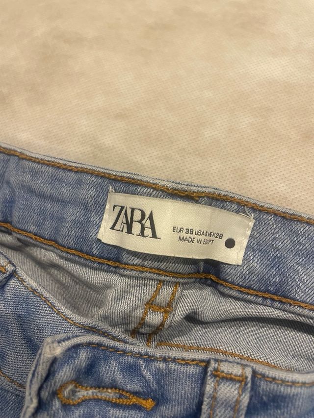 Pantalón vaquero claro Zara