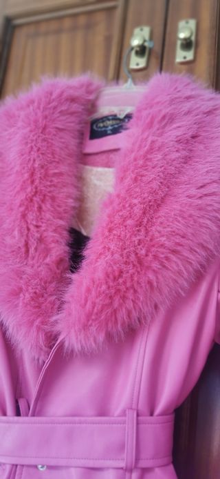 Abrigo Polipiel Rosa con Pelo Talla 44