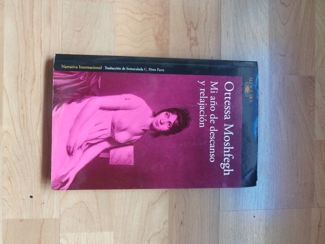 Mi año de descanso y relajación / My Year of Re...