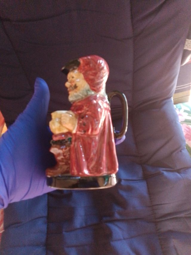 Jarra de Royal Doulton de 1939