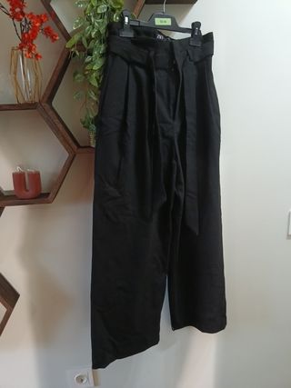 Pantalón Zara ancho negro Talla S
