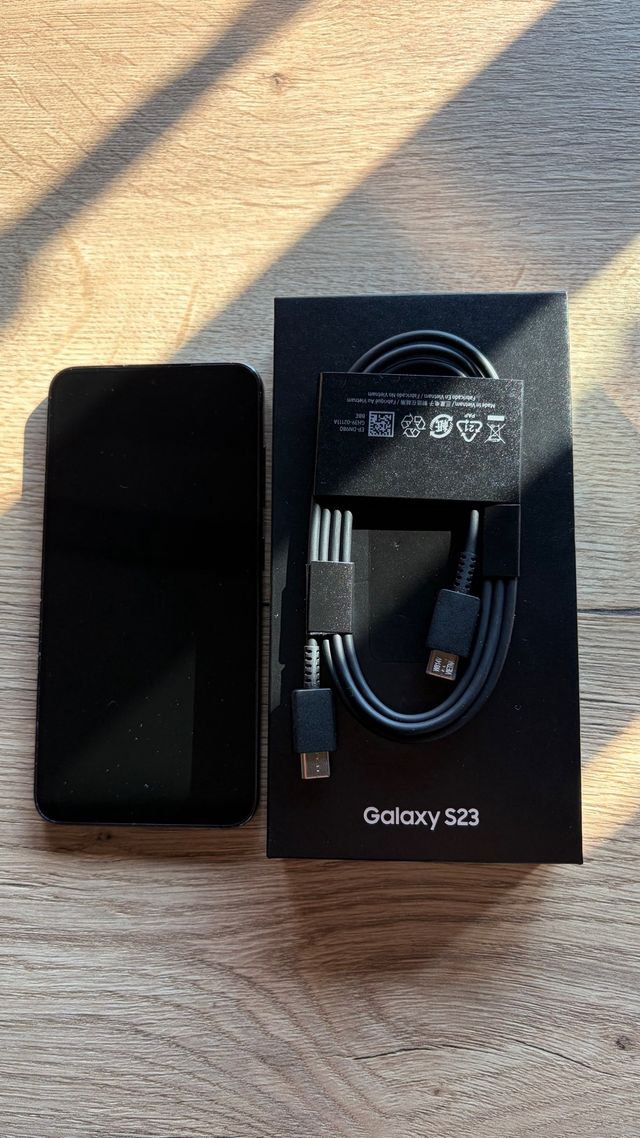 Samsung Galaxy S23 256GB Negro