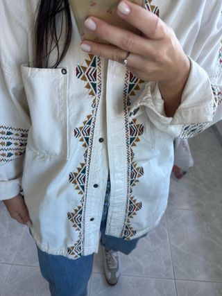 Chaqueta Zara bordada multicolor