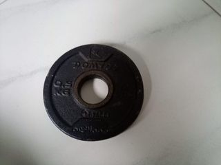16 discos de pesa DOMYOS 2 kg / 1kg / 0,5kg
