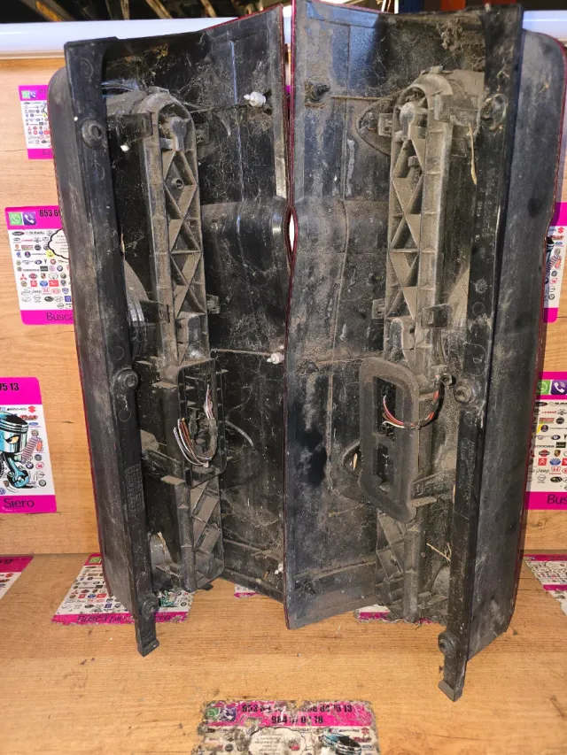 Pilotos Traseros VW Crafter