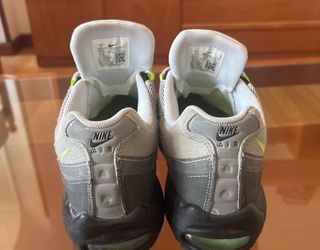 Nike Air Max 95 Gris y Verde