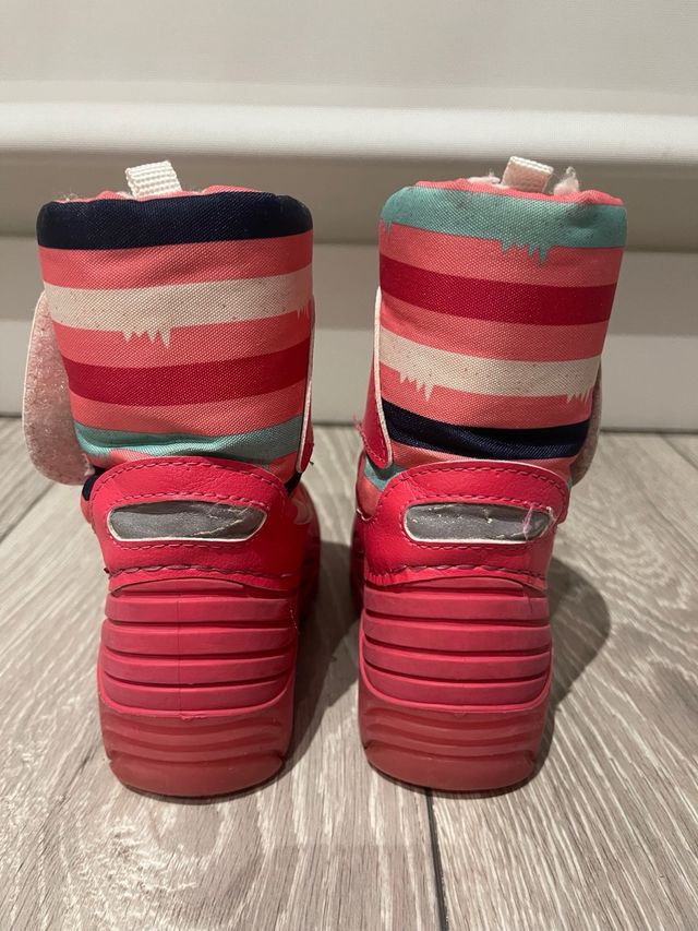 Botas de nieve apreski con luces niña talla 24