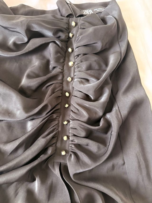 Falda midi Zara abertura botones