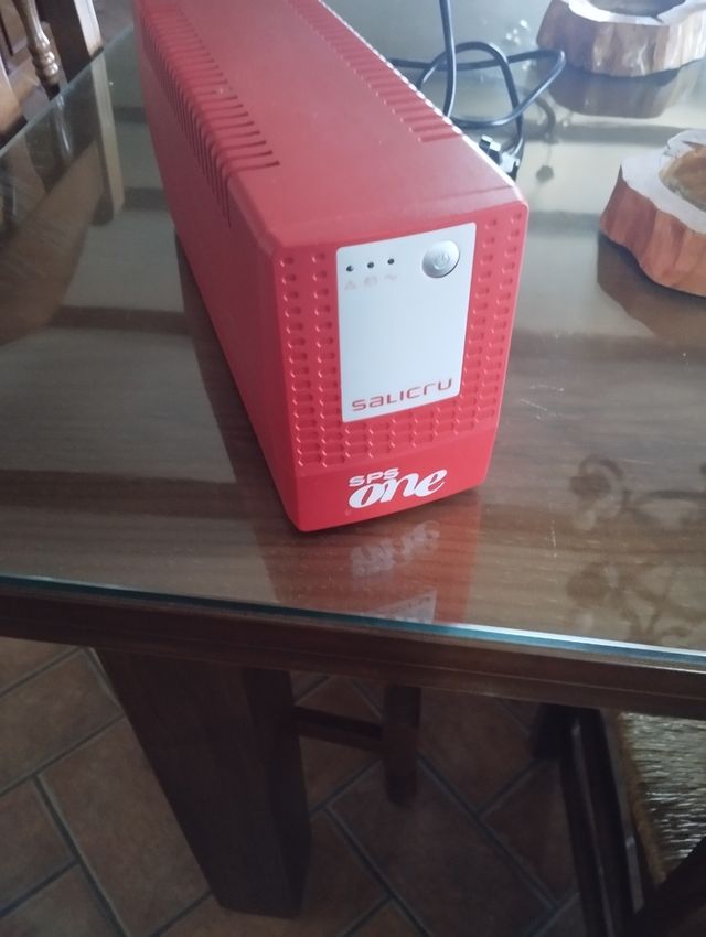 Salicru SPS One 700VA V2 SAI