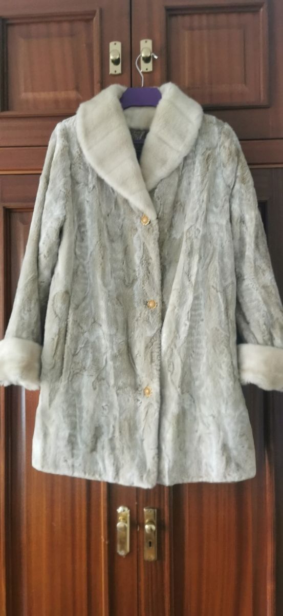 Elegante Chaquetón Talla 44