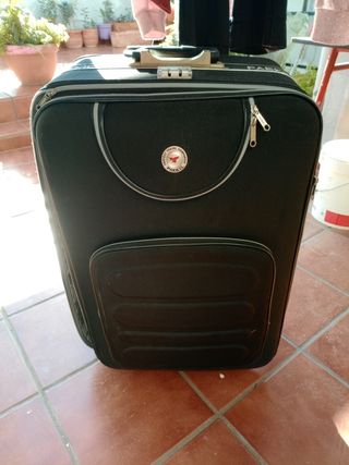 Maleta grande Paekil negra